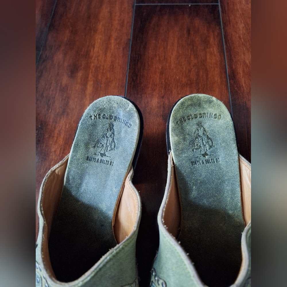 Green Pointed Toe Slip-On Women's Mules - Picture 6 of 9